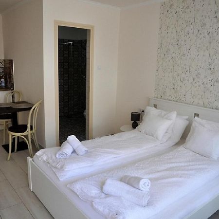 River Apartment Makó 外观 照片
