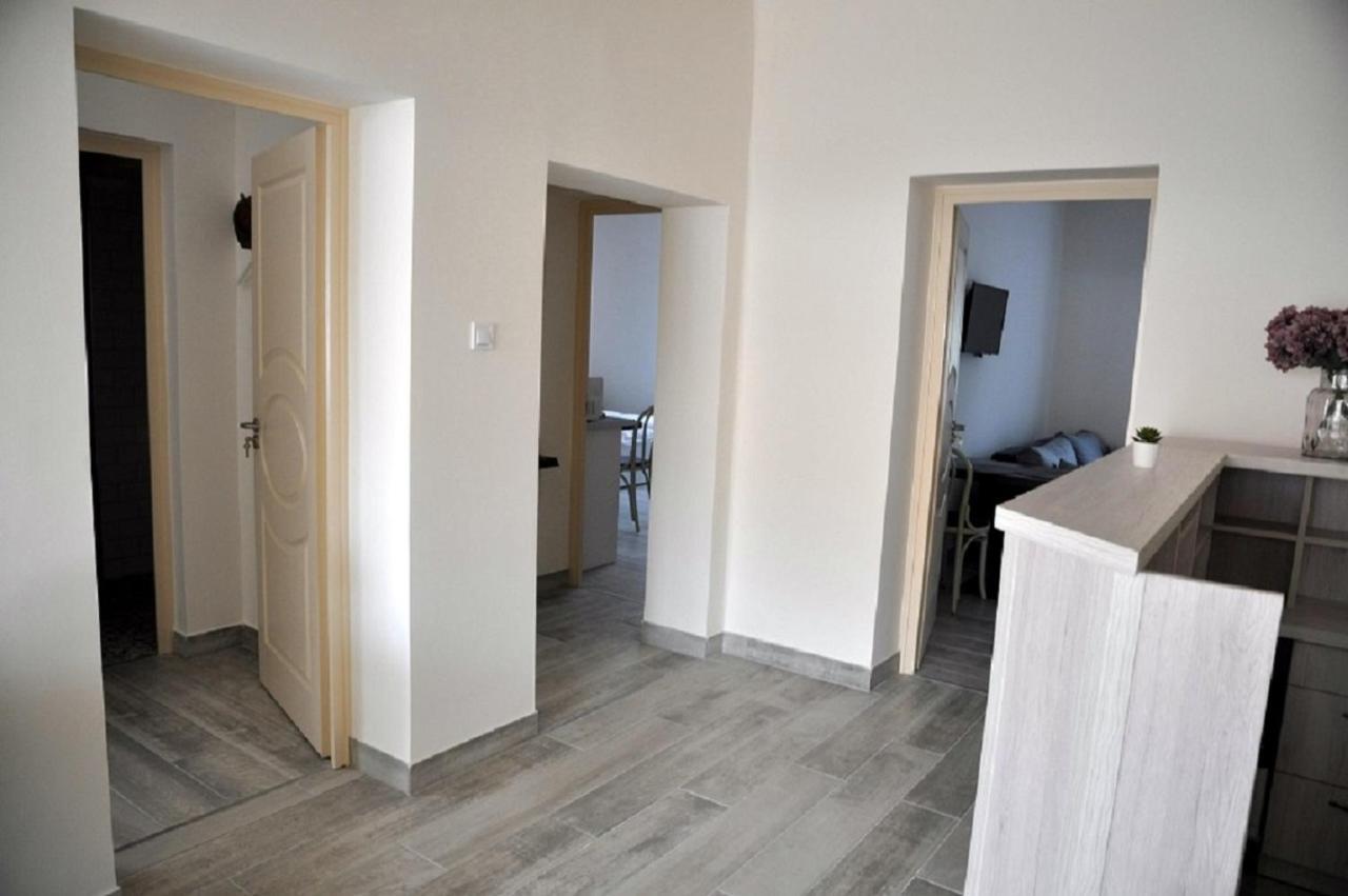 River Apartment Makó 外观 照片